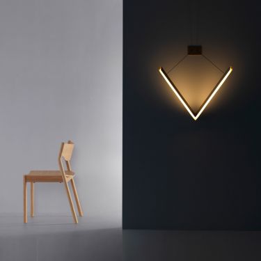 04-resident-studio-nz-vwall-light-design-brass-adjustable-wall-lamp-by-night