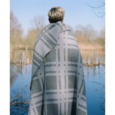 WOOL THROW CHECK GREY